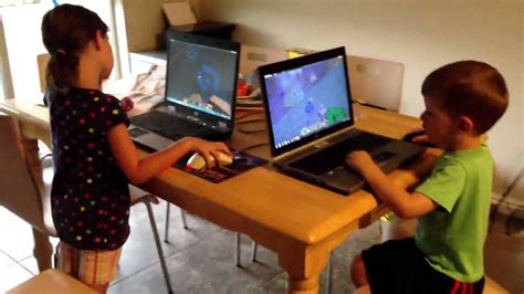 Kids can't play minecraft together on LAN .